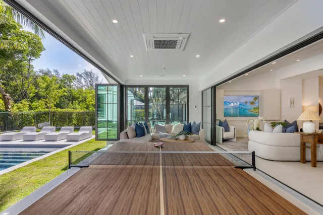 Palm Trail Delray Beach Residence photo 24
