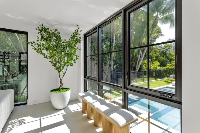 Palm Trail Delray Beach Residence photo 35