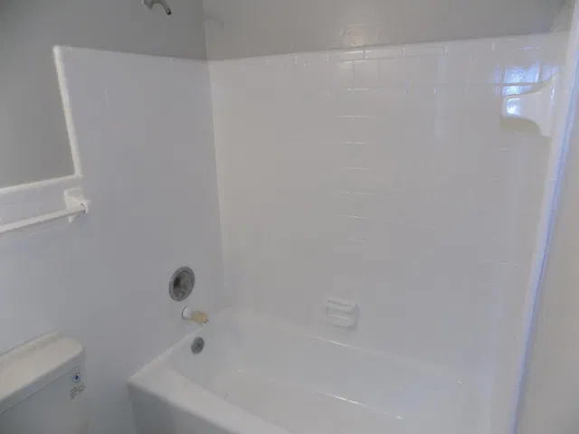 Unit 6 photo 15