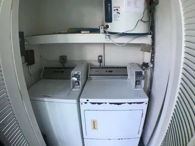 Unit 6 photo 19