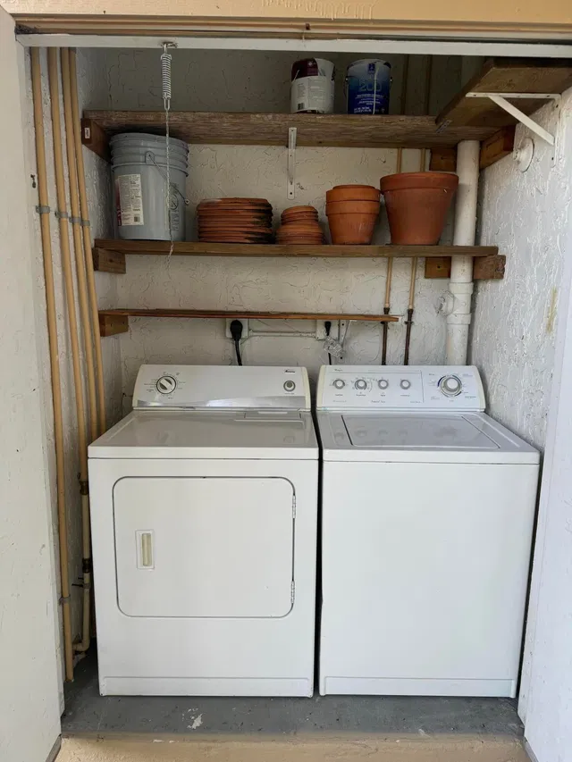 Unit 104 photo 17