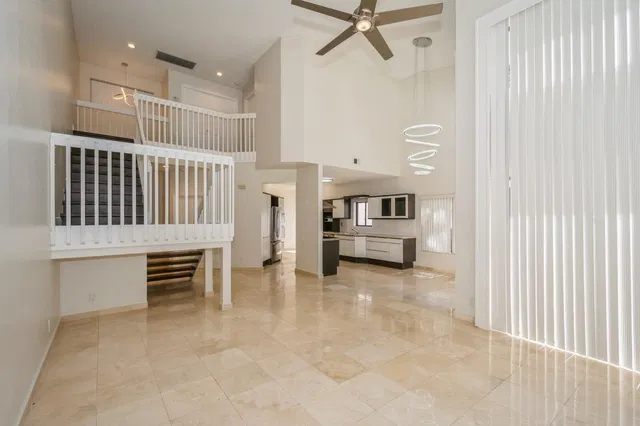 Residence photo 7
