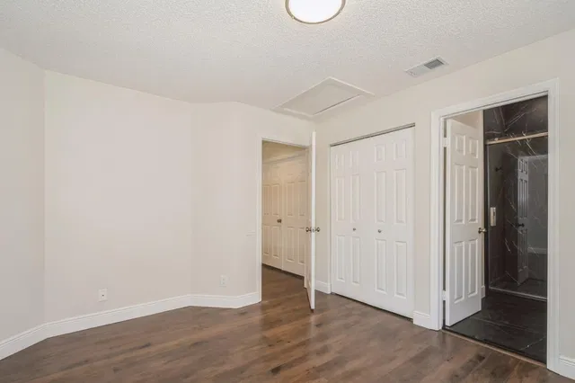 Residence photo 29