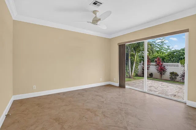 Spanish River Land Residence photo 27