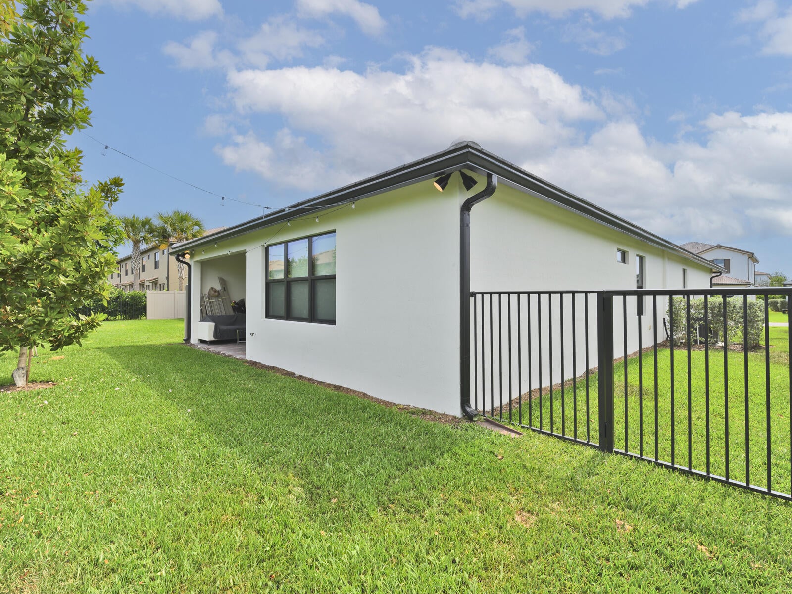  Residence photo 33