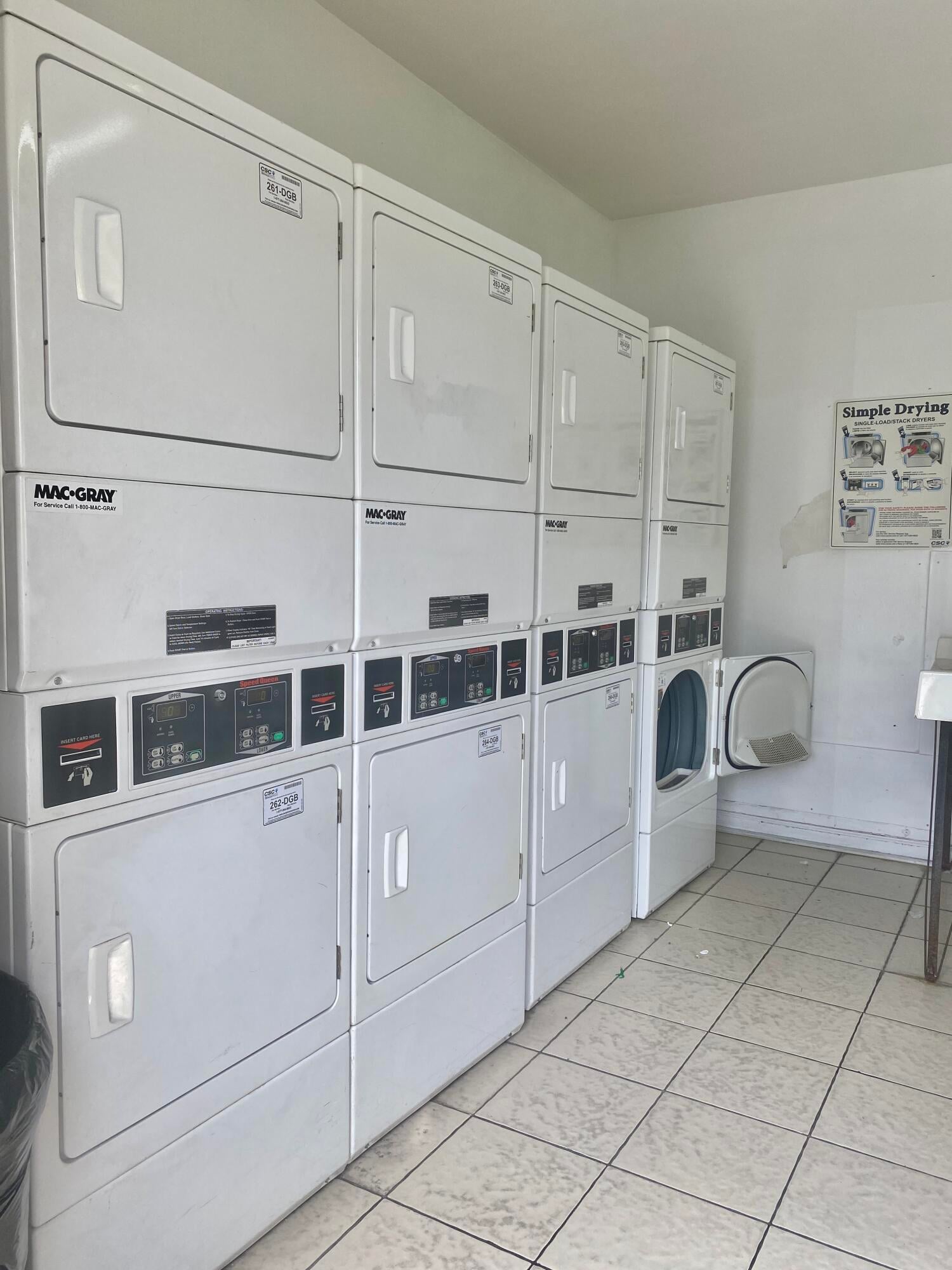 Unit B20 photo 14