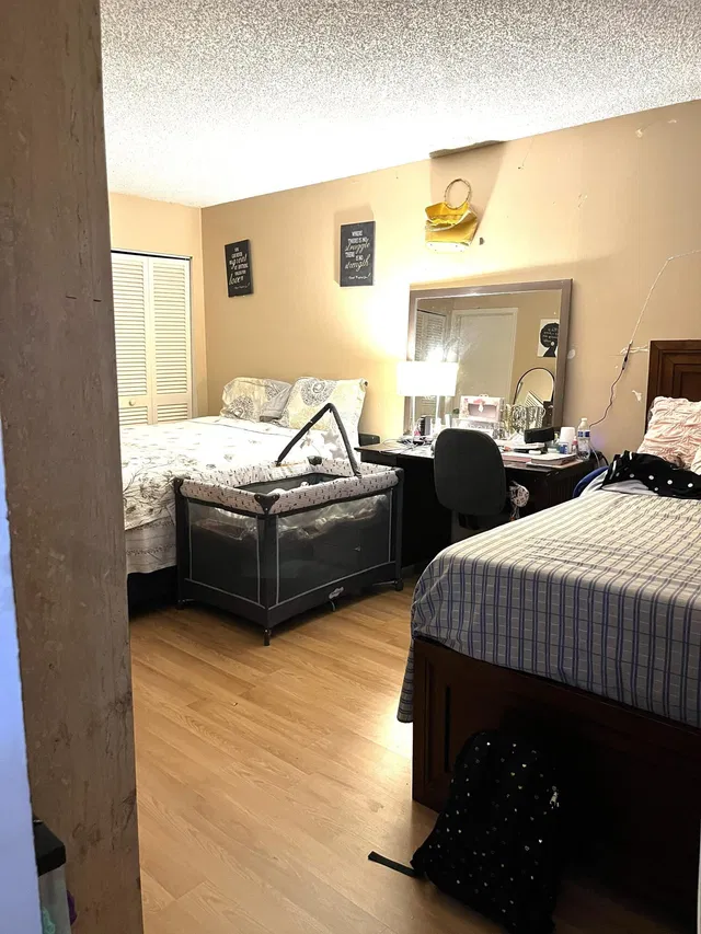 Residence photo 16