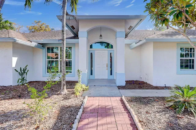 Residence photo 2