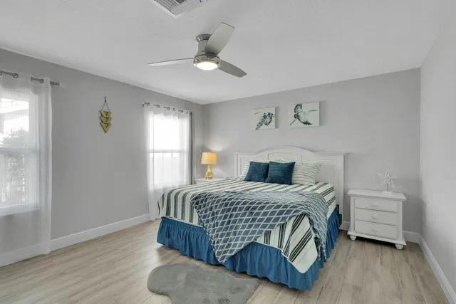 Residence photo 16