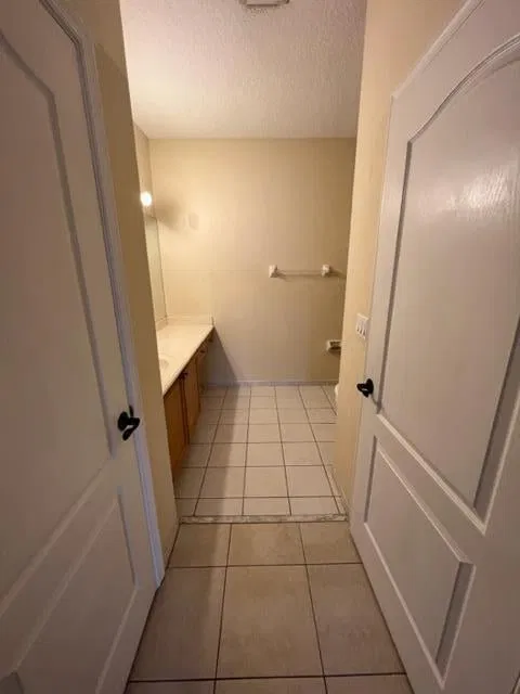 Residence photo 10