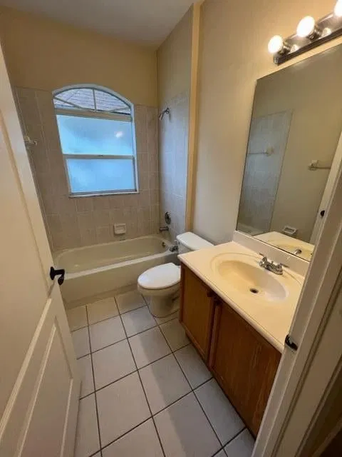  Residence photo 6
