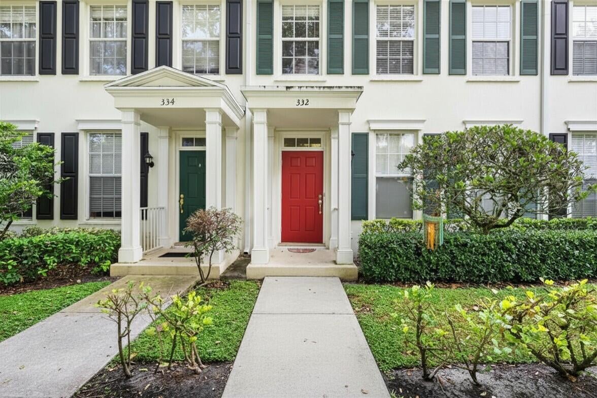 Charleston Court at Abacoa Residence photo 2