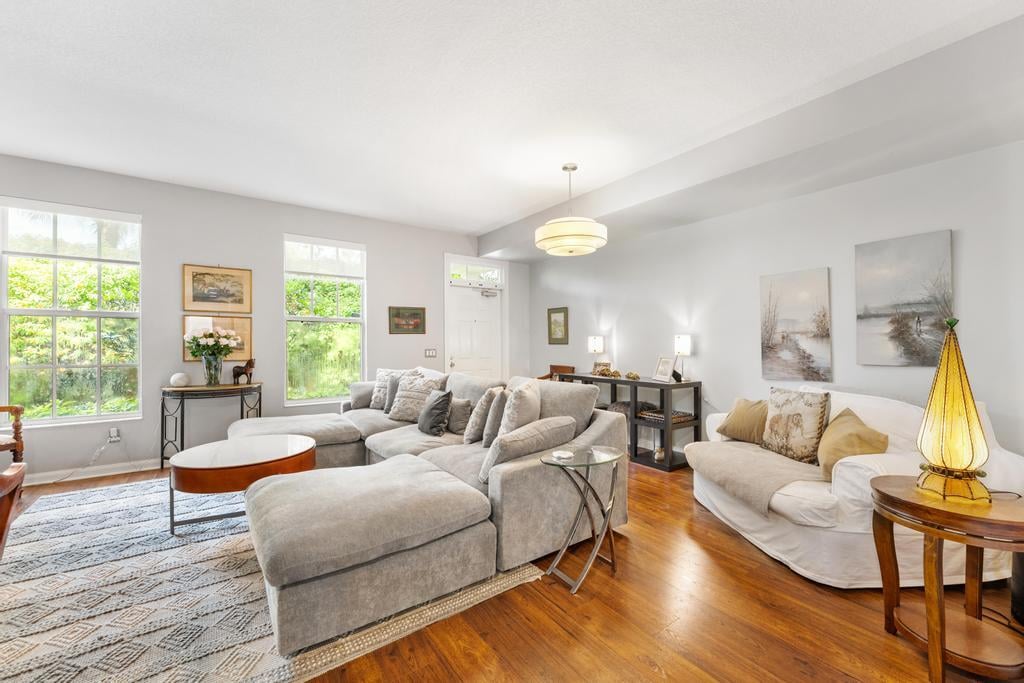 Charleston Court at Abacoa Residence photo 10