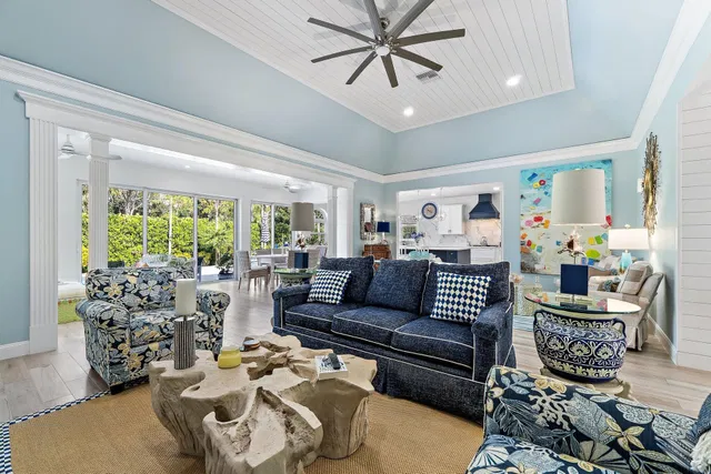 Heritage Oaks Residence photo 9
