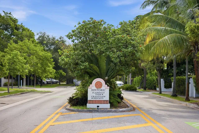 Downtown West Palm Beach Residence photo 2