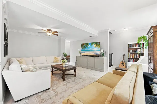 Downtown West Palm Beach Residence photo 9