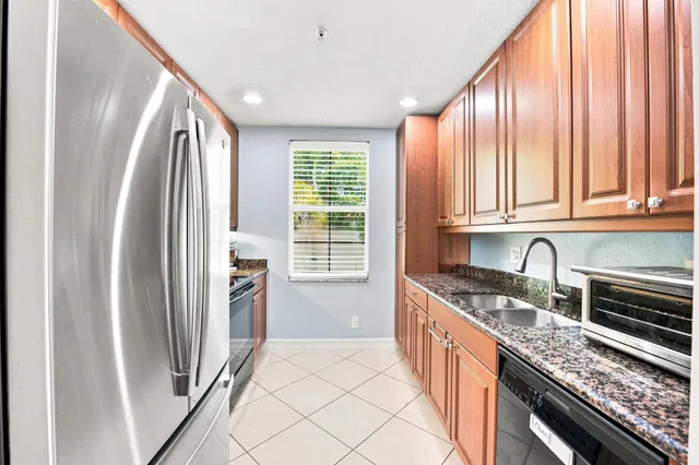 Downtown West Palm Beach Residence photo 19
