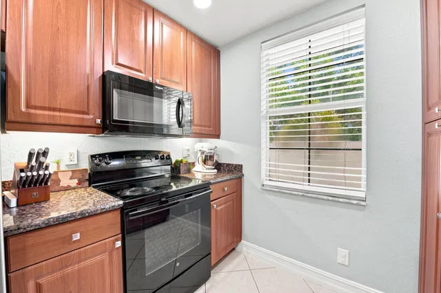 Downtown West Palm Beach Residence photo 21
