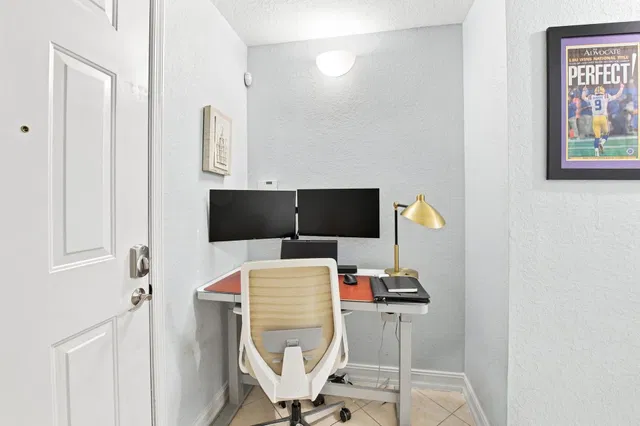 Downtown West Palm Beach Residence photo 38