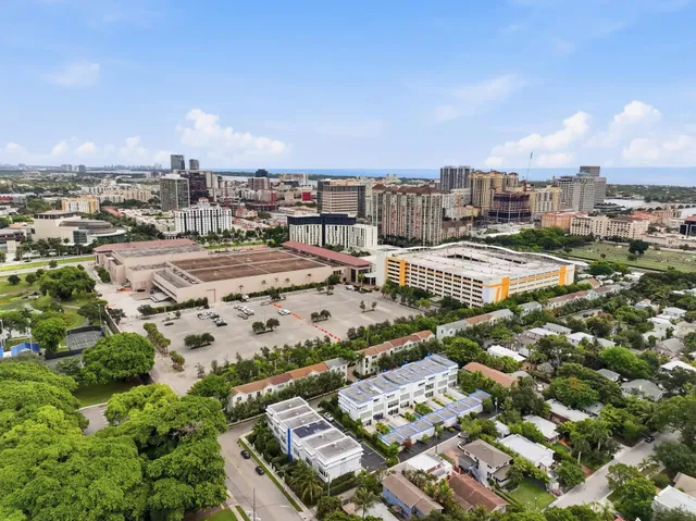 Downtown West Palm Beach Residence photo 47