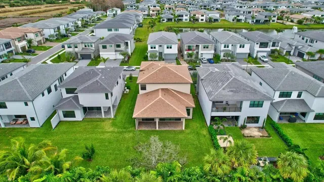 Boca Raton Golf Course Pud Residence photo 4