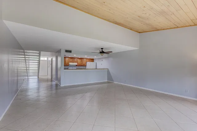 PGA National Palm Beach Gardens Residence photo 14