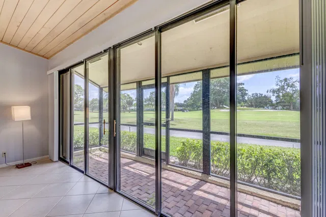 PGA National Palm Beach Gardens Residence photo 18