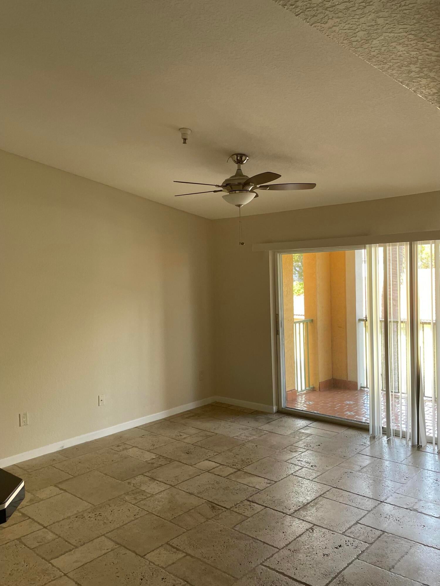  Unit 211 photo 7