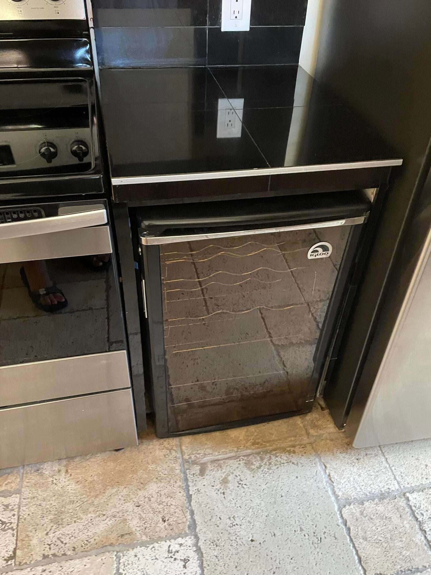  Unit 211 photo 12