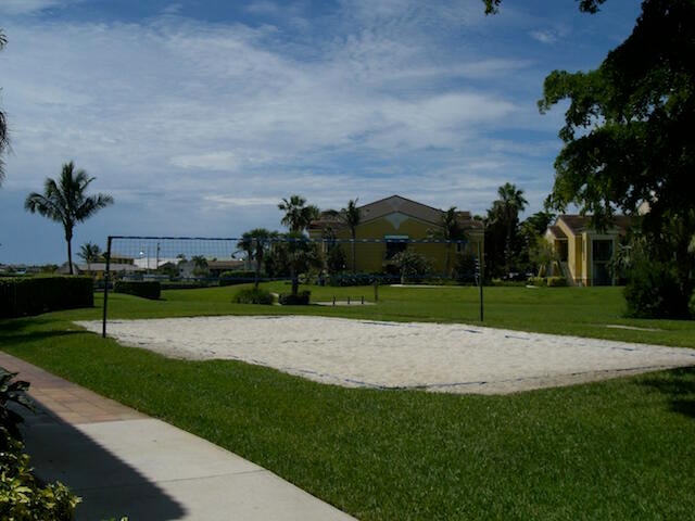  Unit 211 photo 23