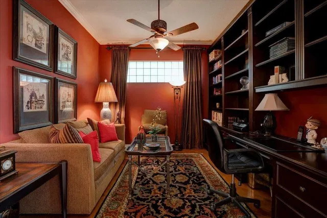 Residence photo 13