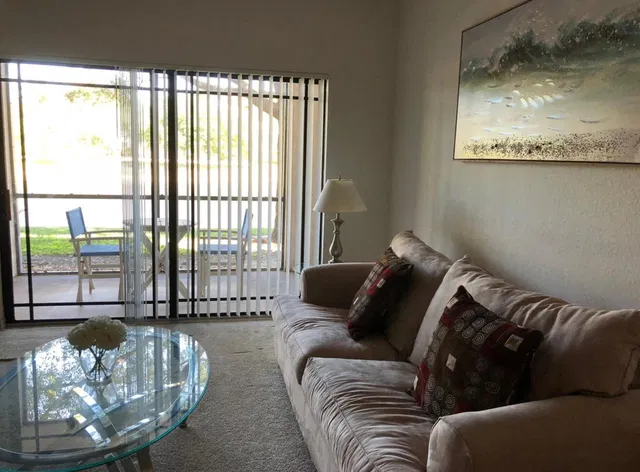  Unit 113 photo 6