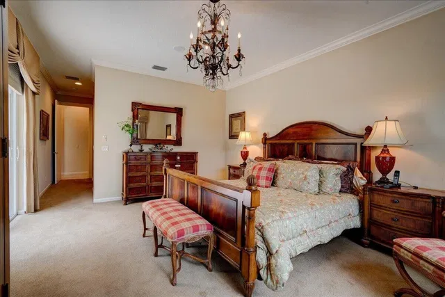 Residence photo 65