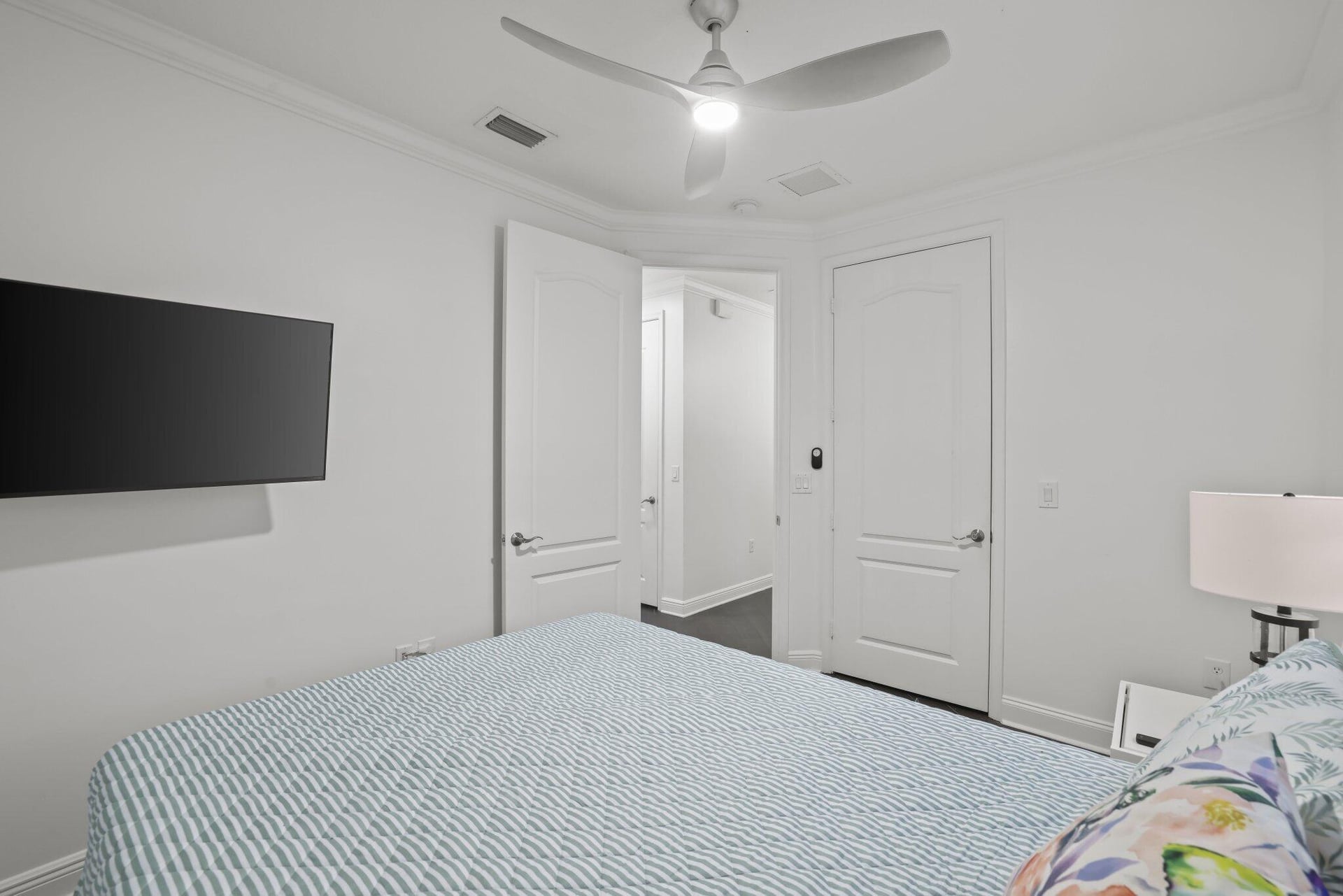  Residence photo 11