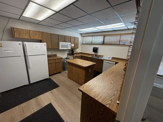 Unit 49 photo 8