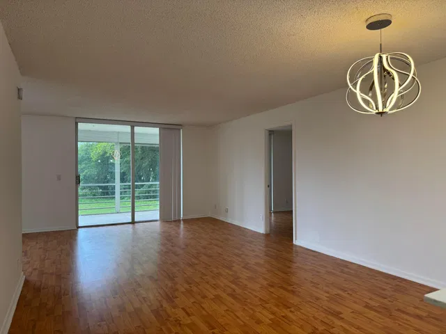 Unit 238 photo 9