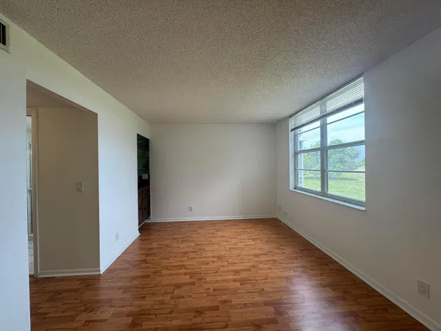 Unit 238 photo 20