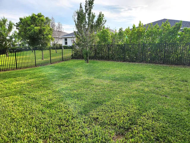 Residence photo 30