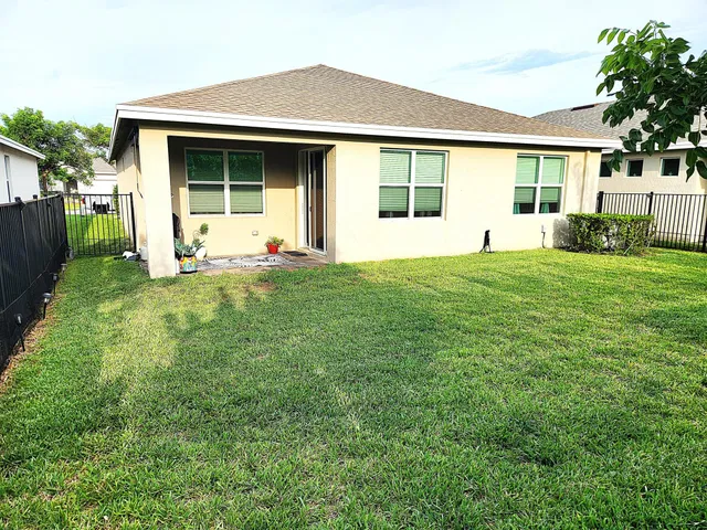 Residence photo 33