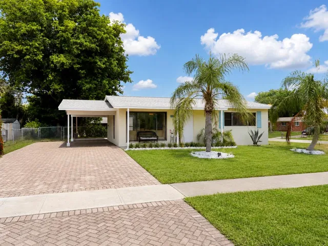  Residence photo 32