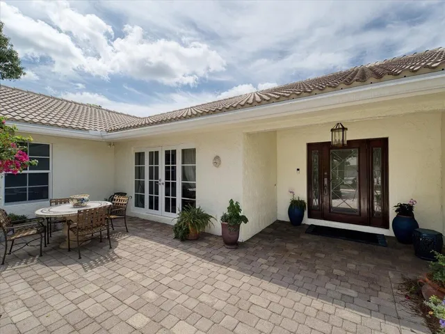 Boca Bath & Tennis Residence photo 5
