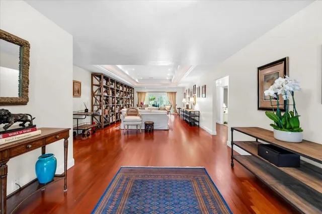 Boca Bath & Tennis Residence photo 8