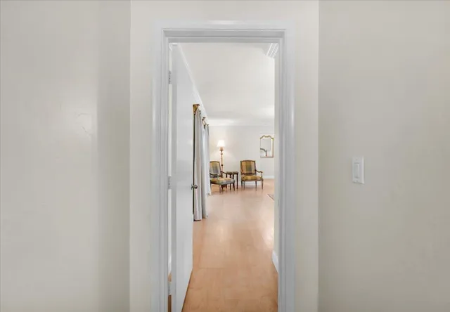 Boca Bath & Tennis Residence photo 28