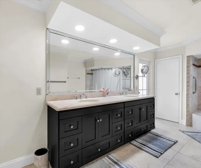 Boca Bath & Tennis Residence photo 38