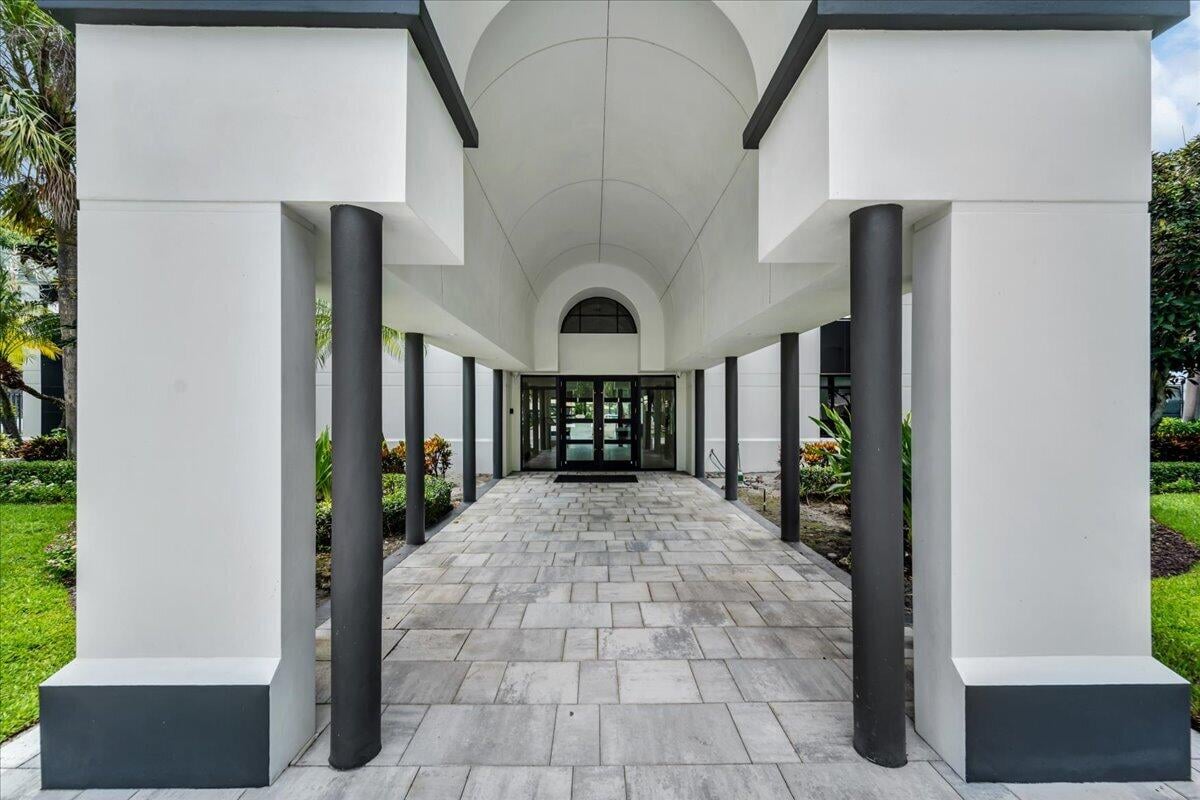 Boca Bath & Tennis Residence photo 87