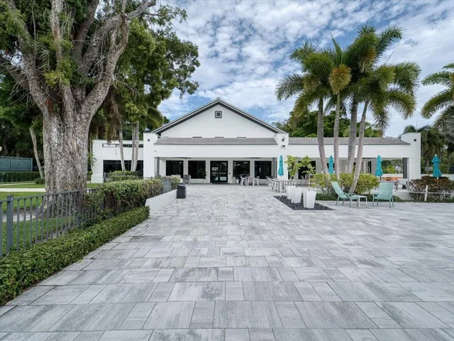 Boca Bath & Tennis Residence photo 96