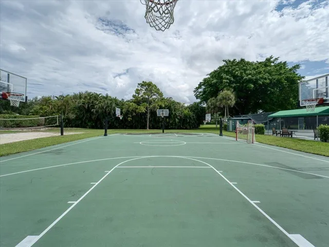Boca Bath & Tennis Residence photo 100
