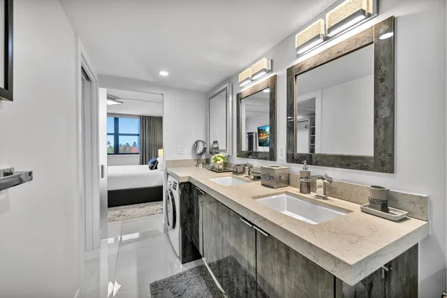 2860 S Ocean Palm Beach Unit 516 photo 8