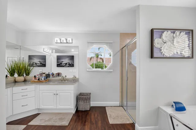 Residence photo 27