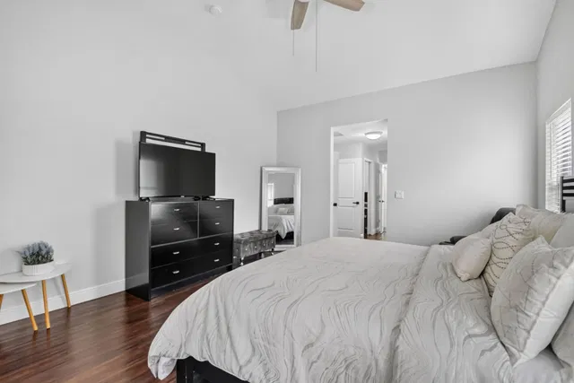 Residence photo 36